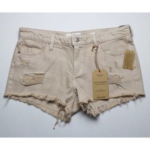 *SOLD* NEW Lucky Brand "The Cut Off" Jean Shorts